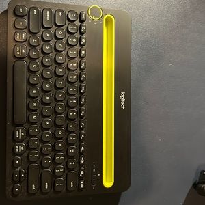 Logitech K480 Wireless Multi Device Keyboard.